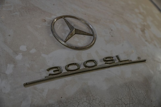 Уникальный Mercedes-Benz 300SL Gullwing, который простоял в гараже 60 лет Всячина