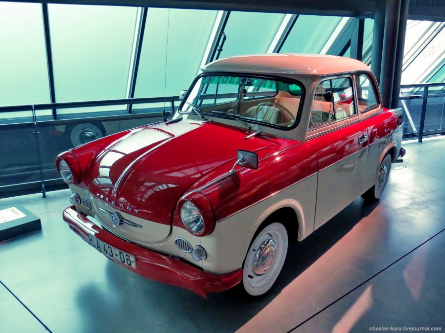 Рижский автомобильный музей . легковые