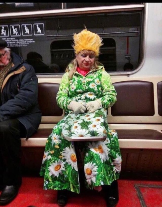 Странные модники в нашем метро. МиР