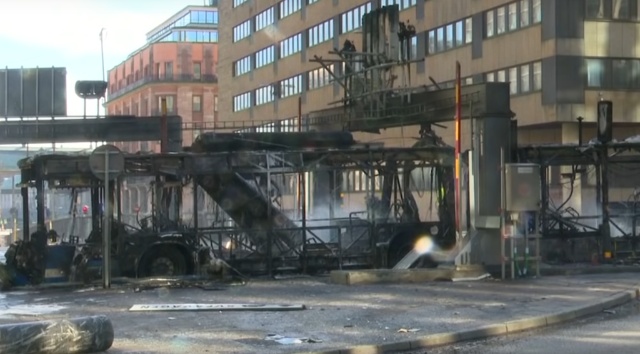 В центре Стокгольма взорвался автобус. МиР