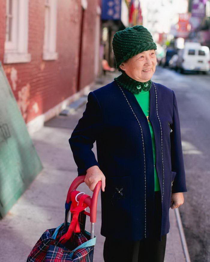 Мода пенсионеров Чайнатауна Сан-Франциско интересное