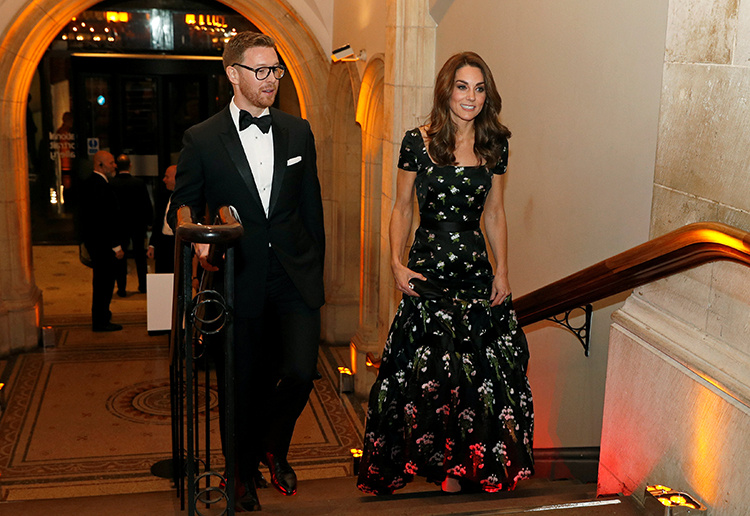 Кейт Миддлтон, Дэвид и Виктория Бекхэм, Кейт Мосс и другие гости гала-вечера Национальной портретной галереи Монархи / Британские монархи