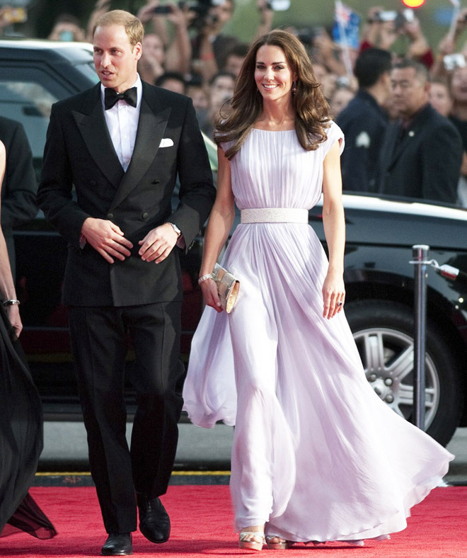 Коронный выход - великолепные вечерние платья герцогини Кембриджской Кэтрин иконы моды