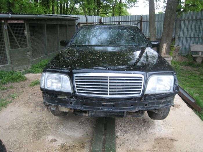 Унікальний гібрид з Mercedes-Benz S500 W140 і ГАЗ-66 (30 фото)