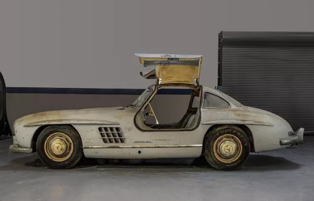 Уникальный Mercedes-Benz 300SL Gullwing, который простоял в гараже 60 лет Всячина