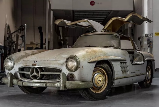 Уникальный Mercedes-Benz 300SL Gullwing, который простоял в гараже 60 лет Всячина