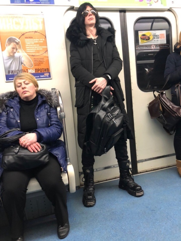 Странные модники в нашем метро смешные картинки