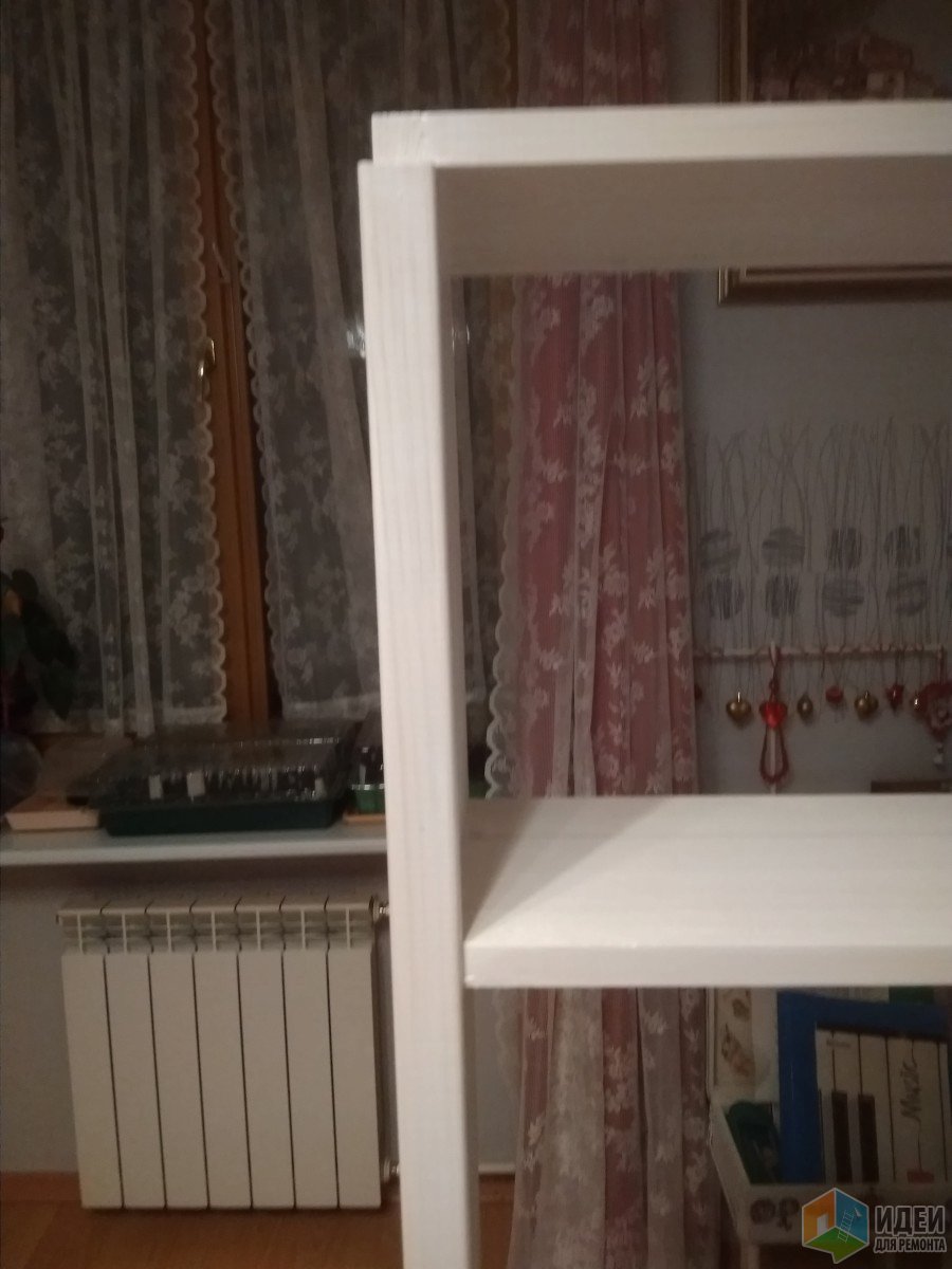Шкафчик в ванную комнату из сосновых щитов идеи