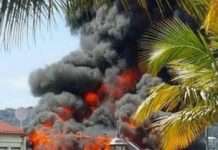 Яхта вартістю 2,5 мільйона згоріла вщент в Карибському морі (17 фото)