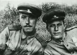 Армійські фото знаменитих фронтовиків (14 фото)