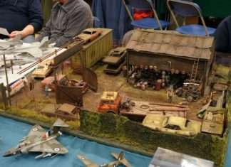 Деталізована діорама американської авторозбірки (35 фото)