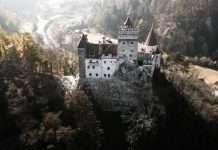 «Замок Дракули» за 80 мільйонів доларів (28 фото)