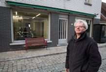 Незвичайний гараж бельгійця (13 фото)