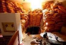 У звільненому від ИГИЛ місті Синджар знайшли розгалужену мережу підземних тунелів (7 фото)