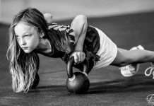 9-річна американка здала тест з фізпідготовки ВМС США (12 фото)