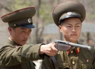 Втікачка з КНДР дівчина розповіла про порядки в армії цієї країни (6 фото)