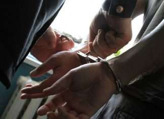 Пост про недосконалість російських законів (2 фото)