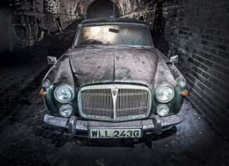 Занедбаний залізничний тунель в Ліверпулі (23 фото)