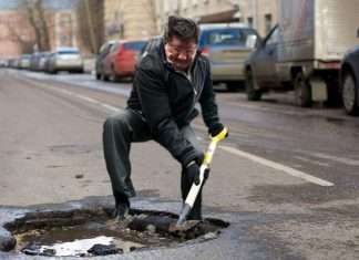 Регіональний фонд капітального ремонту Омської області заліз у борги (3 фото)