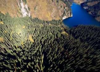 Краси Казахстану з висоти пташиного польоту (40 фото)