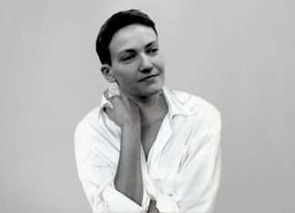 Журнал lofficiel Ukraine опублікував фото Лінди Євангелісти з головою Надії Савченко (2 фото)