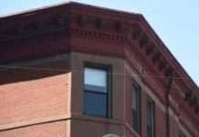 Іудейські нитки в небі над мегаполісами (10 фото)