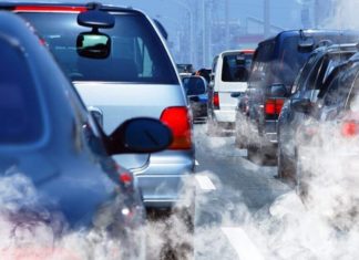 Що тут забороняти? «Брудних» машин у Росії набагато більше, ніж «чистих»