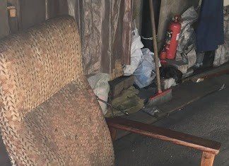 Ще одне крісло