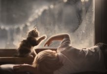 23 чарівні фотографії, які доводять, що вашій дитині потрібен кіт