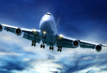 Історії від пілотів і стюардес про події в літаках