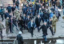 Гірше політика, над яким сміються — тільки політик, над яким заборонено сміятися