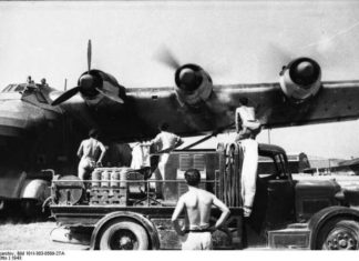 Чудо-зброя Рейху: військово-транспортний літак Me.323 Gigant