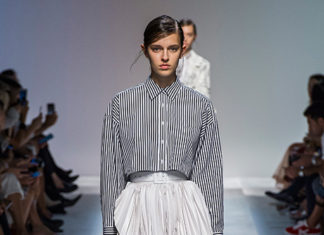 Тренд сезону: спідниці плісе