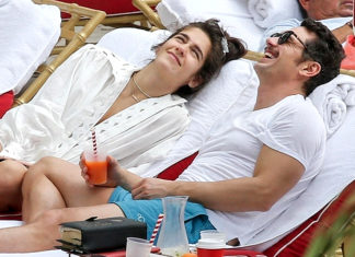 Джеймс Франко на відпочинку зі своєю дівчиною Ізабель Пакзад