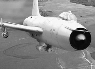 Як технік, вперше сівши за штурвал, зміг втекти з СРСР