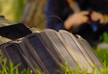 SolarCru будь гаджет зарядить енергією Сонця