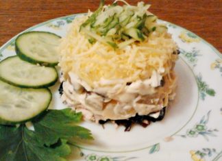 Салат з курки з чорносливом і ананасом. Рецепт і особливості приготування