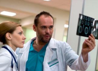 17 медичних байок, які викликають і сміх, і сльози одночасно