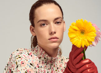 Квіткова галявина: ніжні дівочі образи, виткані з квіткового принта і японських хайку поетес