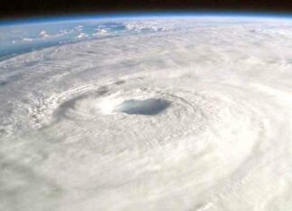 Над землею утворилася озонова діра, що перевищує за площею антарктиду