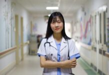 ИИ-Вызов Медицинскому Образованию: ChatGPT и Границы Человеческого Знания