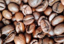 Кофеин: Неожиданный Герой для Здоровья Сосудов у Болнавих Пациентов