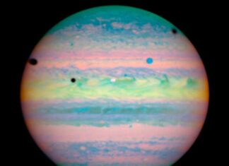 Шестнадцатый Гигант в Галактическом Бале: Новая Луна Юпитера