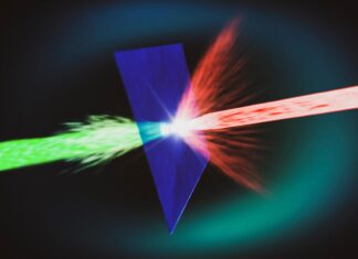 Вода-Ключ до революції в прискоренні протонів: лазери і плавний потік відкривають нові можливості