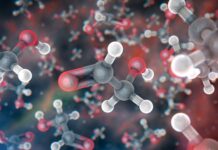 Promieniowanie kosmiczne może wytwarzać pewne cząsteczki organiczne występujące na lodowych księżycach