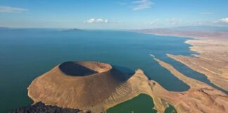Comment le changement climatique peut déclencher des tremblements de terre et des éruptions : le cas du lac Turkana