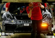 ЄС пішов на компроміс щодо заборони бензинових і дизельних автомобілів до 2035 року