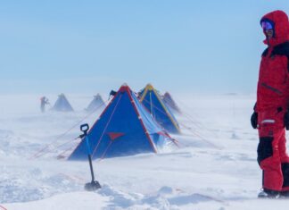 Вчені готуються бурити антарктичний льодовик, щоб дослідити прискорене танення