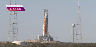 NASA Prepares Artemis 2 Moon Rocket Despite Fuel Leaks
