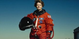 Eileen Collins: Die erste Frau, die ein Space Shuttle kommandiert